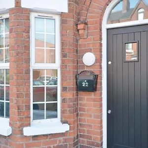 Queens Quarter Townhouse 1 Holiday home